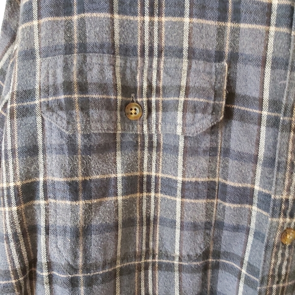 Woolrich Outdoor / Plaid Button Shirt Flannel - Picture 4 of 5